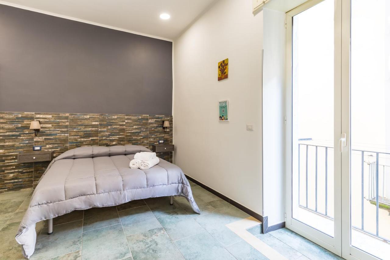 Gelso Complex Studios And Flat By Napoliapartments エクステリア 写真
