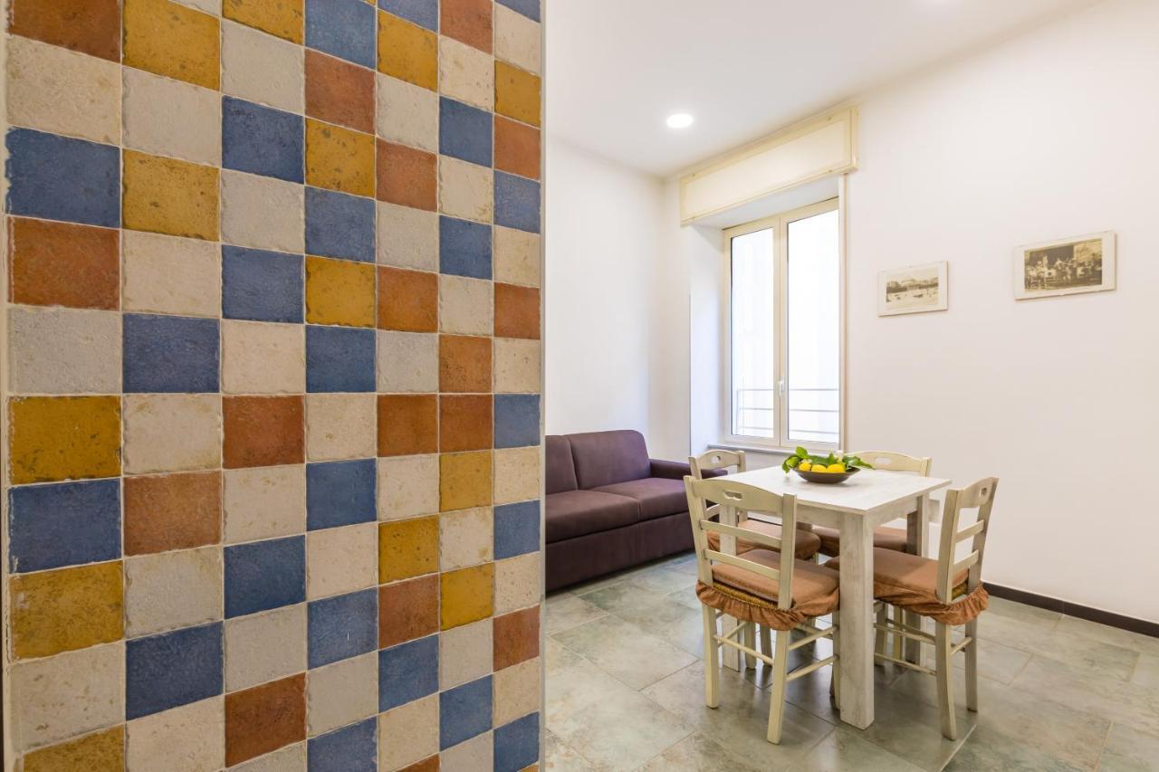 Gelso Complex Studios And Flat By Napoliapartments エクステリア 写真