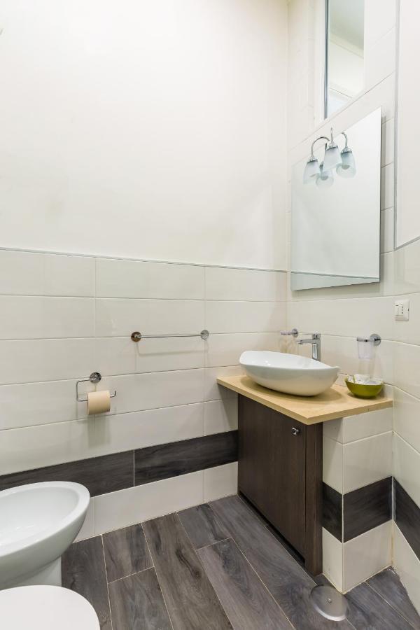 Gelso Complex Studios And Flat By Napoliapartments エクステリア 写真