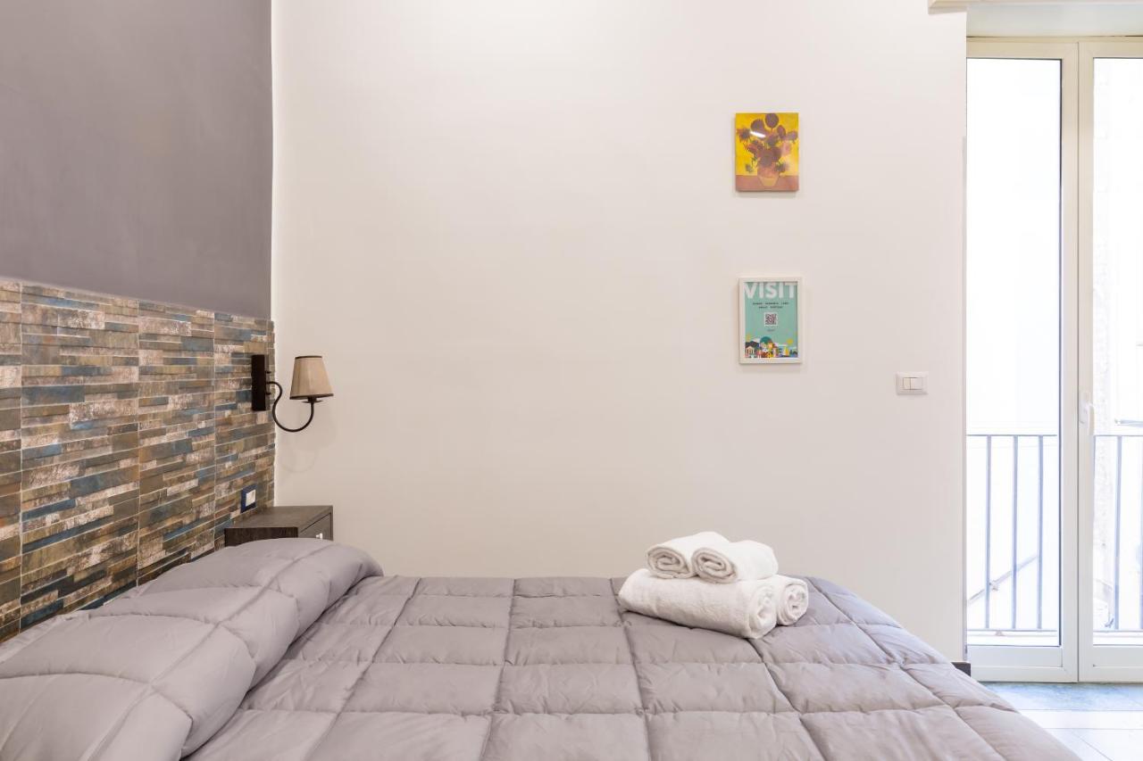 Gelso Complex Studios And Flat By Napoliapartments エクステリア 写真