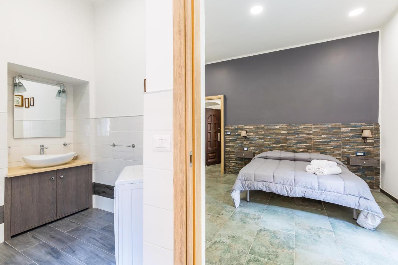 Gelso Complex Studios And Flat By Napoliapartments エクステリア 写真