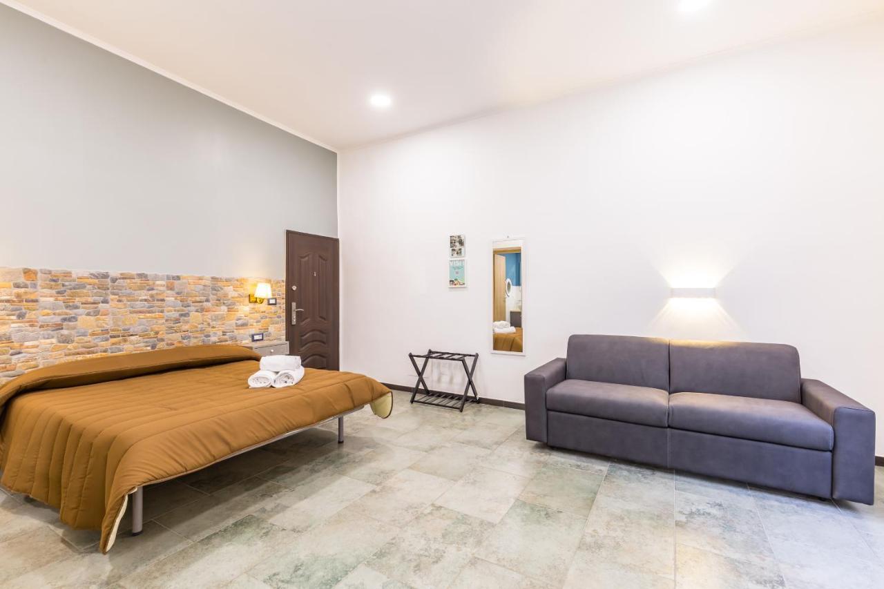 Gelso Complex Studios And Flat By Napoliapartments エクステリア 写真